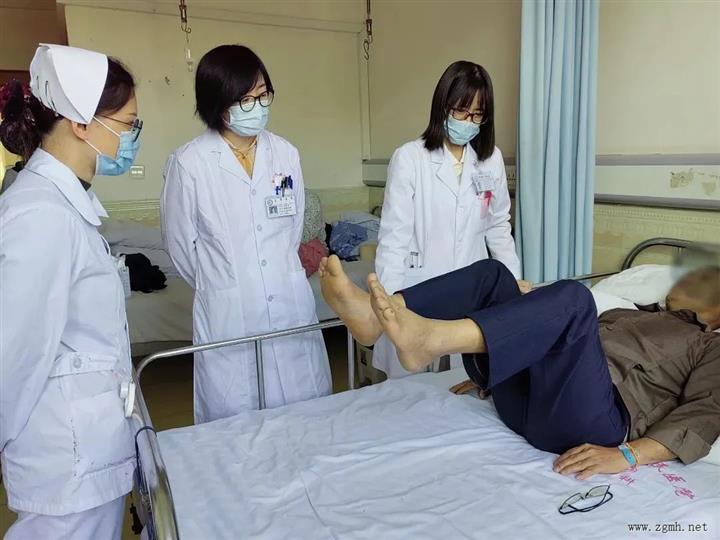 对口帮扶有实效 | 上海市第六人民医院对口帮扶专家联手勐腊县人民医院救治老挝籍重症肌无力患者