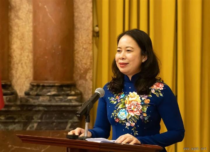 越南宣布：她出任国家代主席