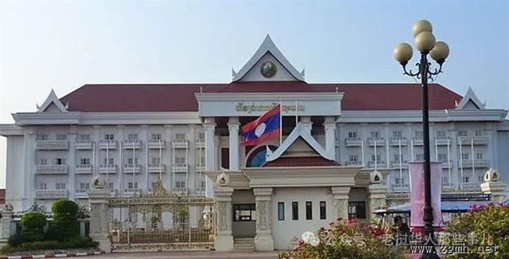 老挝举国哀悼越共中央总书记阮富仲同志逝世，下半旗致哀，责令各方举行吊唁活动...