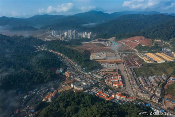 刘洪建调研磨憨国际口岸城市建设时强调 全力推动重点工作取得新成效实现新突破