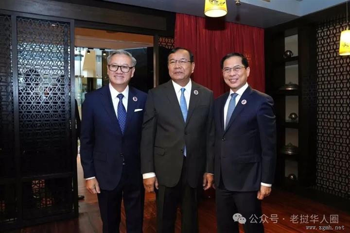老挝越南柬埔寨三国外长吉隆坡早餐会友好交流