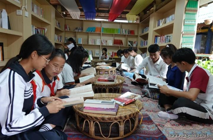 【兴滇润边】勐腊县曼烈国门书社：以阅读为桥 打造中老边境文明实践集群