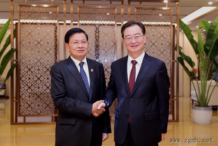 王宁会见老挝人革党中央总书记、国家主席通伦