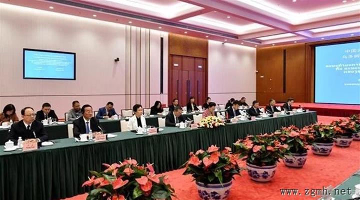 “走进人大” 触摸中国式民主的脉搏——老挝北部四省人民议会友好代表团访滇随记