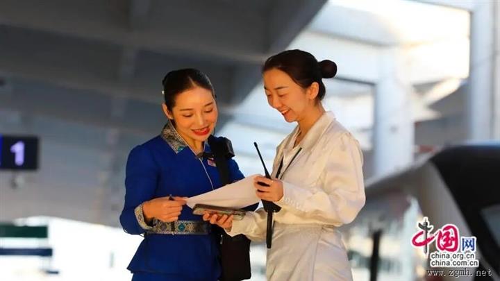 中老铁路进出境人员突破60万人次