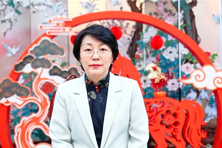 中国驻老挝大使方虹——中老合作，落脚点永远是人民的幸福